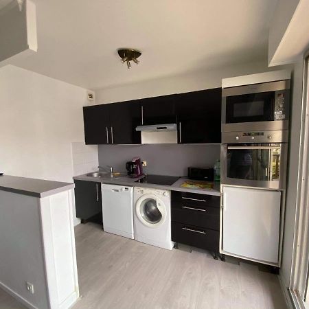 Cabourg Centre, Appartement Pour 4 Personnes A 100M De La Mer Luaran gambar
