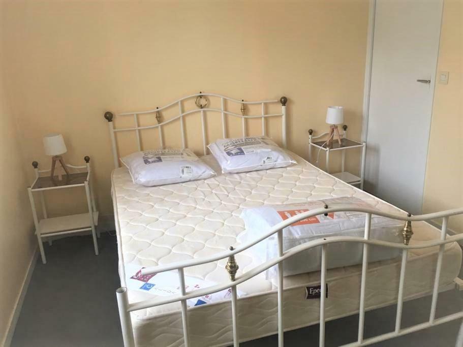 Cabourg Centre, Appartement Pour 4 Personnes A 100M De La Mer Luaran gambar